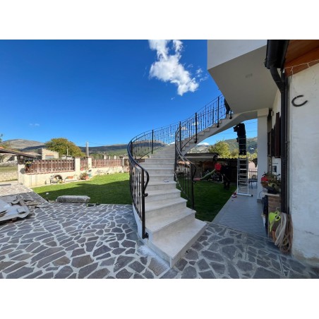 Moduli ringhiera rettilinei e curvi per scale e terrazzi